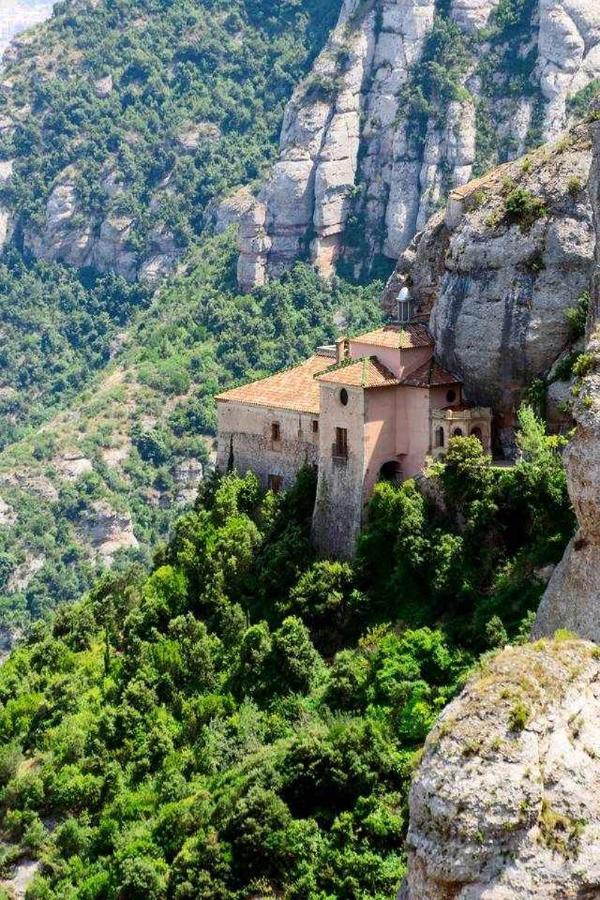 Xalet De La Muntanya El Brucmontserrat 外观 照片